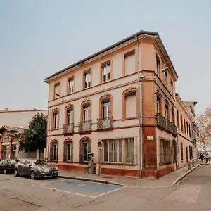 Appartement Cosy Avec Place De Parking Prive